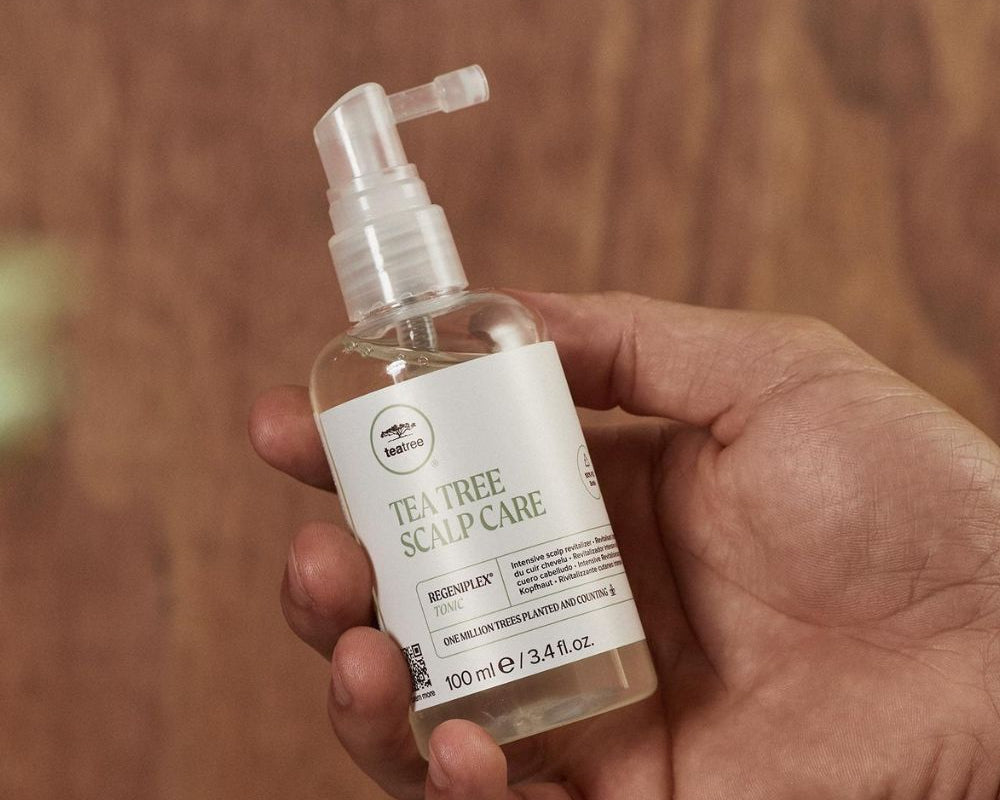 <em>Tea Tree </em> <em>Scalp Care Regeniplex Tonic</em>