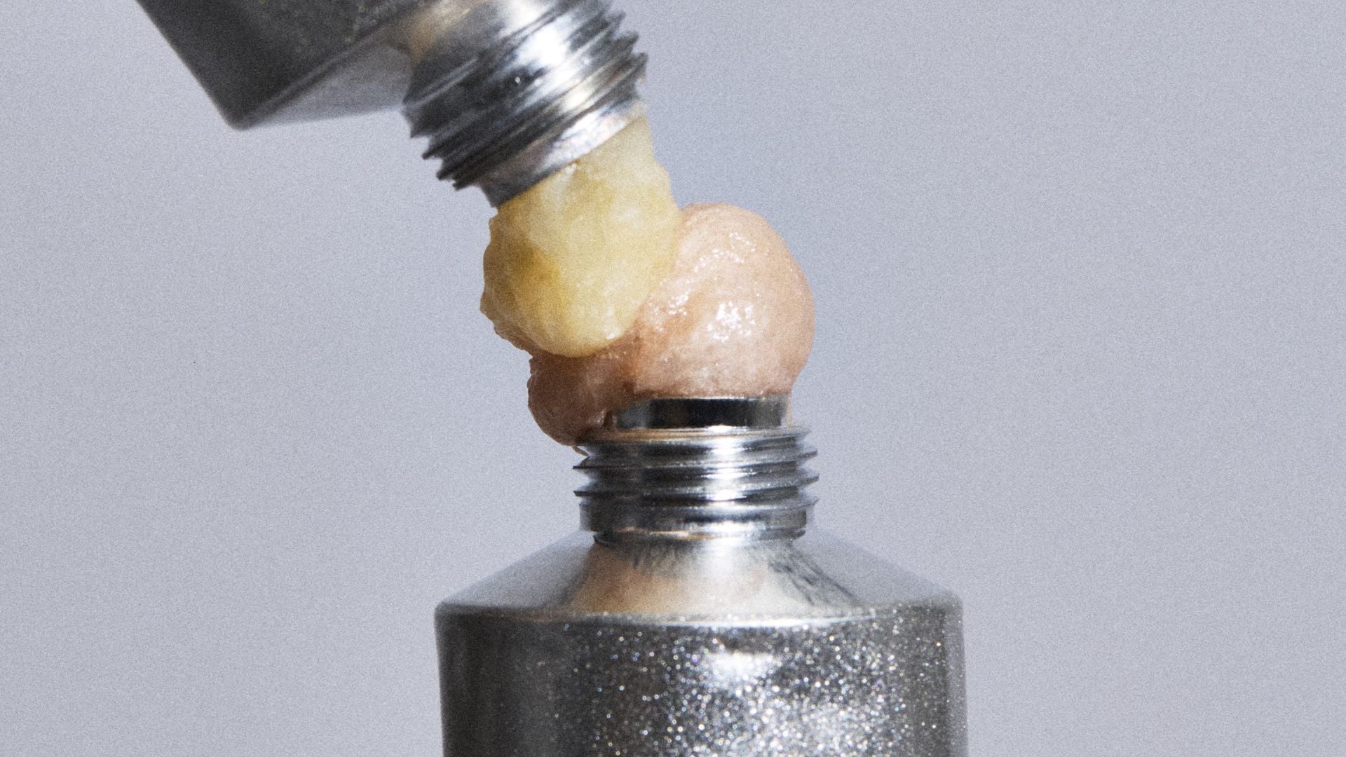 hair color coming out of the tube