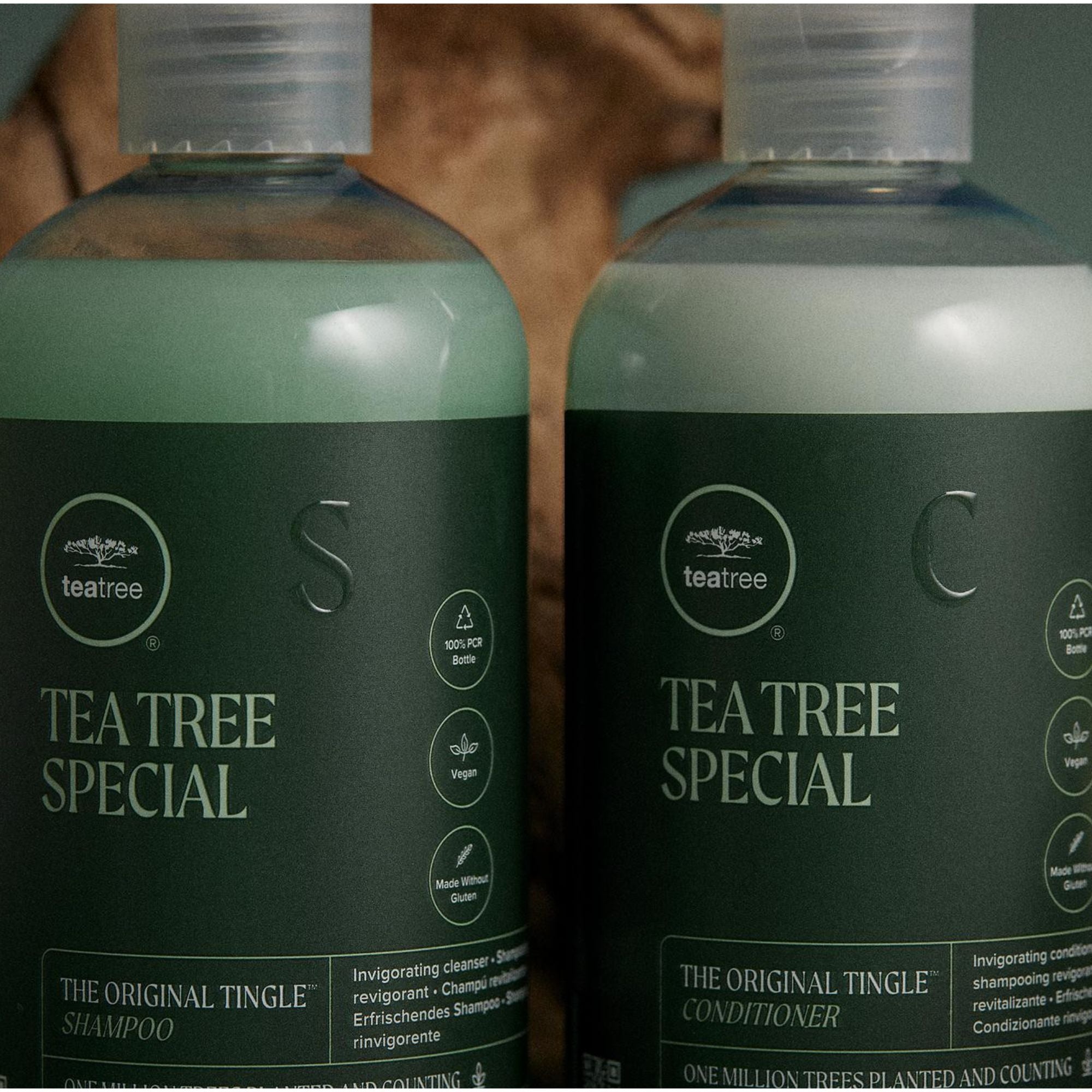 <strong>94% </strong><em>PCR Plastic in Tea Tree Packaging</em>