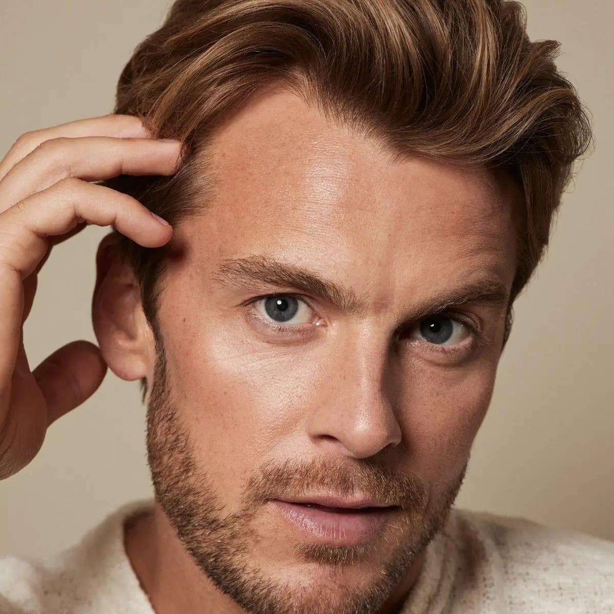 Tea Tree Scalp Care Regeniplex model