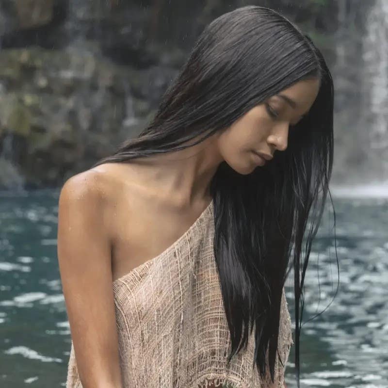 Awapuhi Wild Ginger model in Hawaii