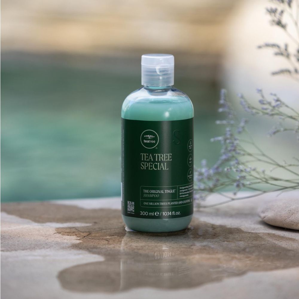 <strong>#1 </strong><em>best-selling </em> <em>Tea Tree </em> <em>Special Shampoo</em>
