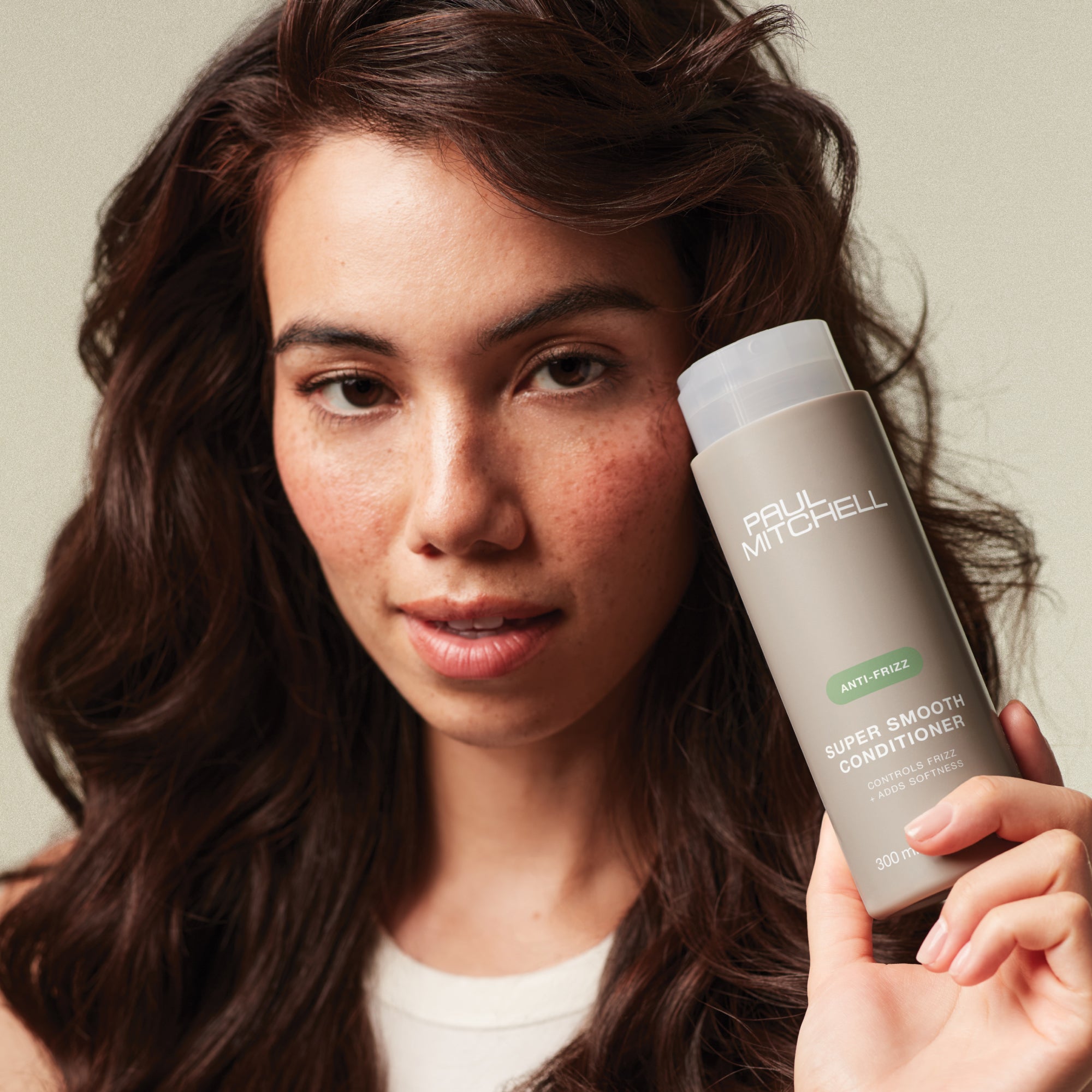 <strong>Up to 86% </strong><em>Smoother Hair*</em>