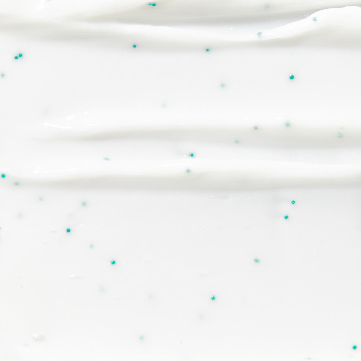 Tea Tree Hair and Scalp Treatment texture smear