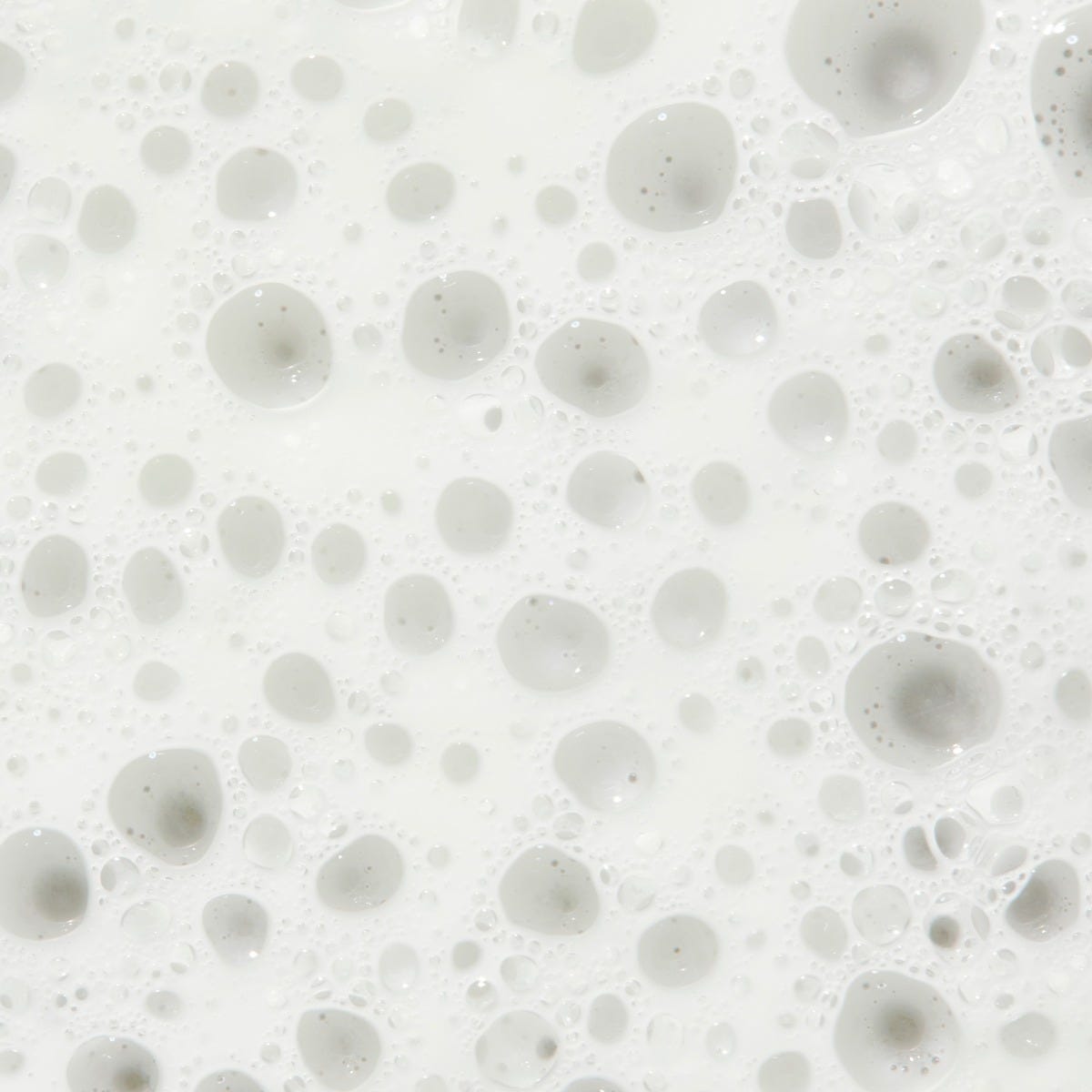 Foaming Pommade texture smear